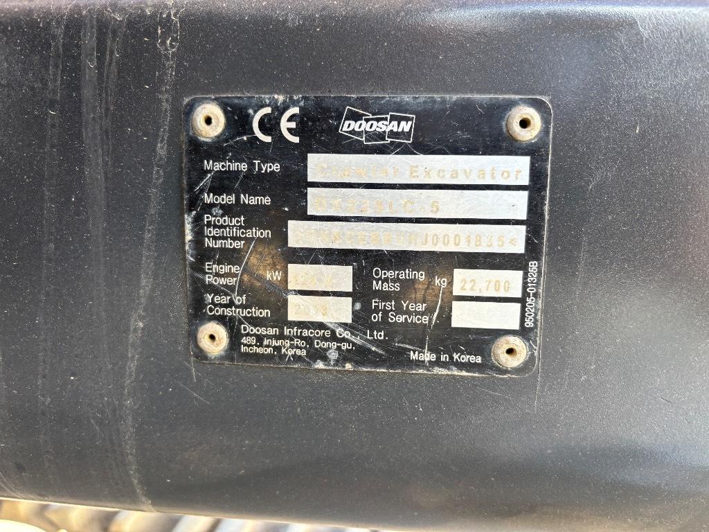 Doosan DX 225 LC-5 Excavadoras de cadenas