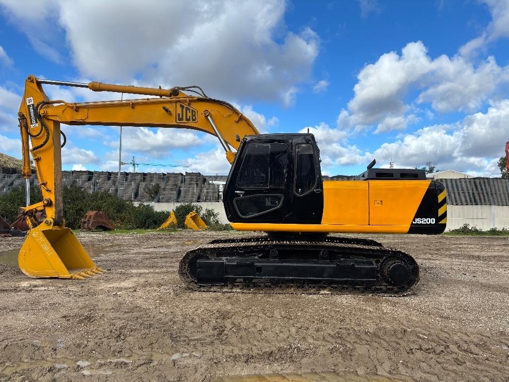 JCB JS 200 LC Excavadoras de cadenas
