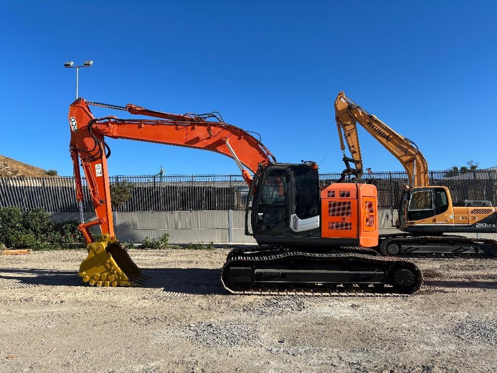Hitachi ZX 225 LC-5 Excavadoras de cadenas